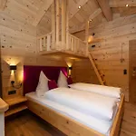 Blockhaus Ganschitter 3* 그로살
