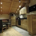 Blockhaus Ganschitter 3* 그로살