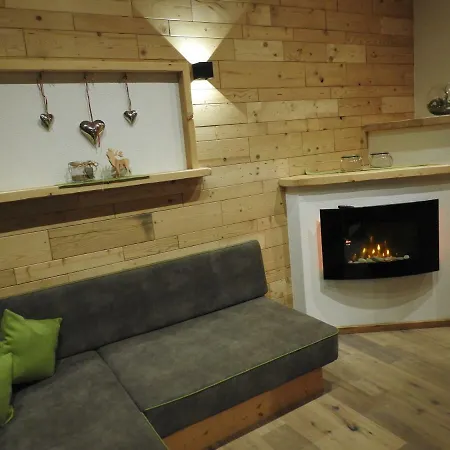 Daire Blockhaus Ganschitter *